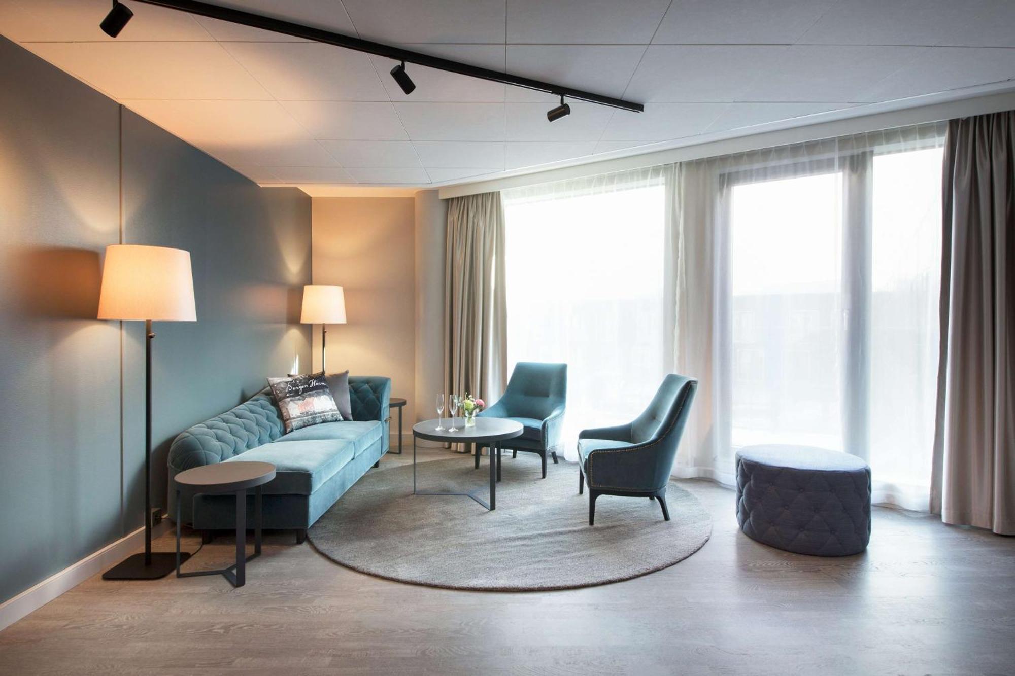 Master Suite,1651210050:JPEG